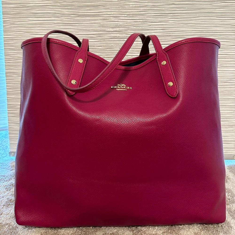 Raspberry Fuchsia Pinkish Purple Coach Tote Bag, Excellent Condition! 🌺